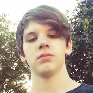 Meet your Posher, Curtis